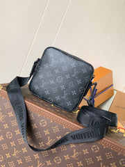 LV 25S GETAWAY MESSENGER BAG 20 IN BLACK MONOGRAM ECLIPSE CANVAS