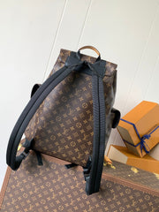 LV 25S CHRISTOPHER BACKPACK 44 IN BROWN AND BLACK CANVAS MONOGRAM