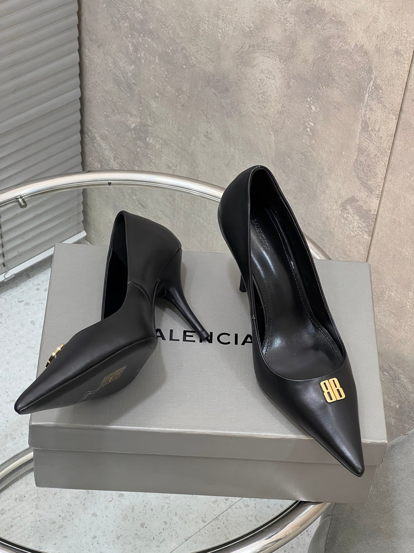 BALENCIAGA 25S HIGH-HEEL SHOES 85 MM IN BLACK COW LEATHER WITH GOLD HARDWARE