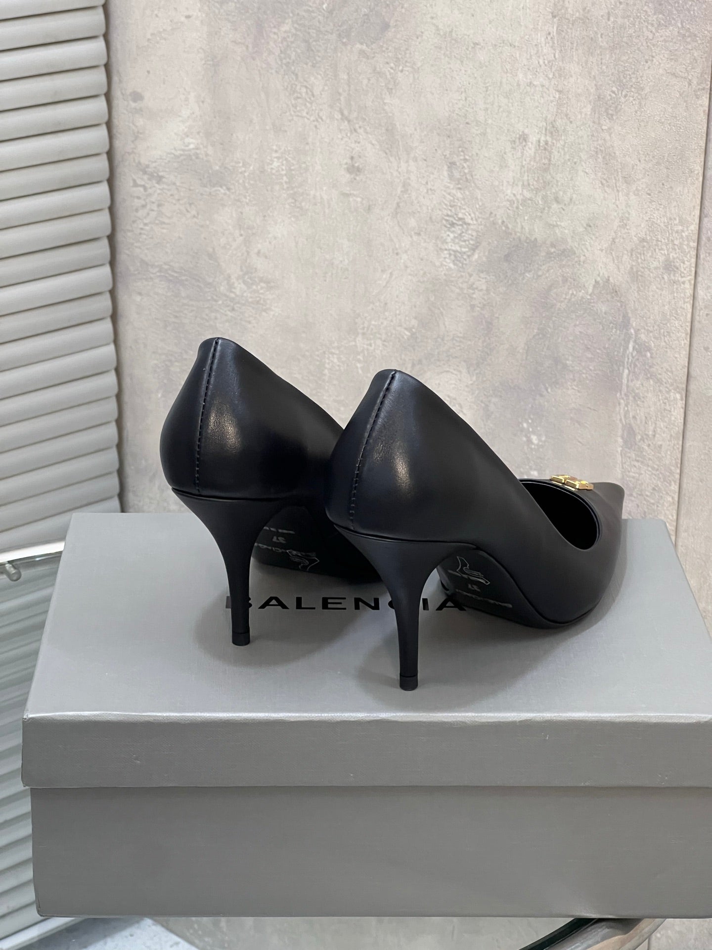 BALENCIAGA 25S HIGH-HEEL SHOES 85 MM IN BLACK COW LEATHER WITH GOLD HARDWARE