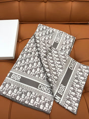DIOR SCARF 90 IN SILK 704590