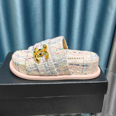 PLATFORM HEELS SANDALS IN LIGHT PINK TWEED