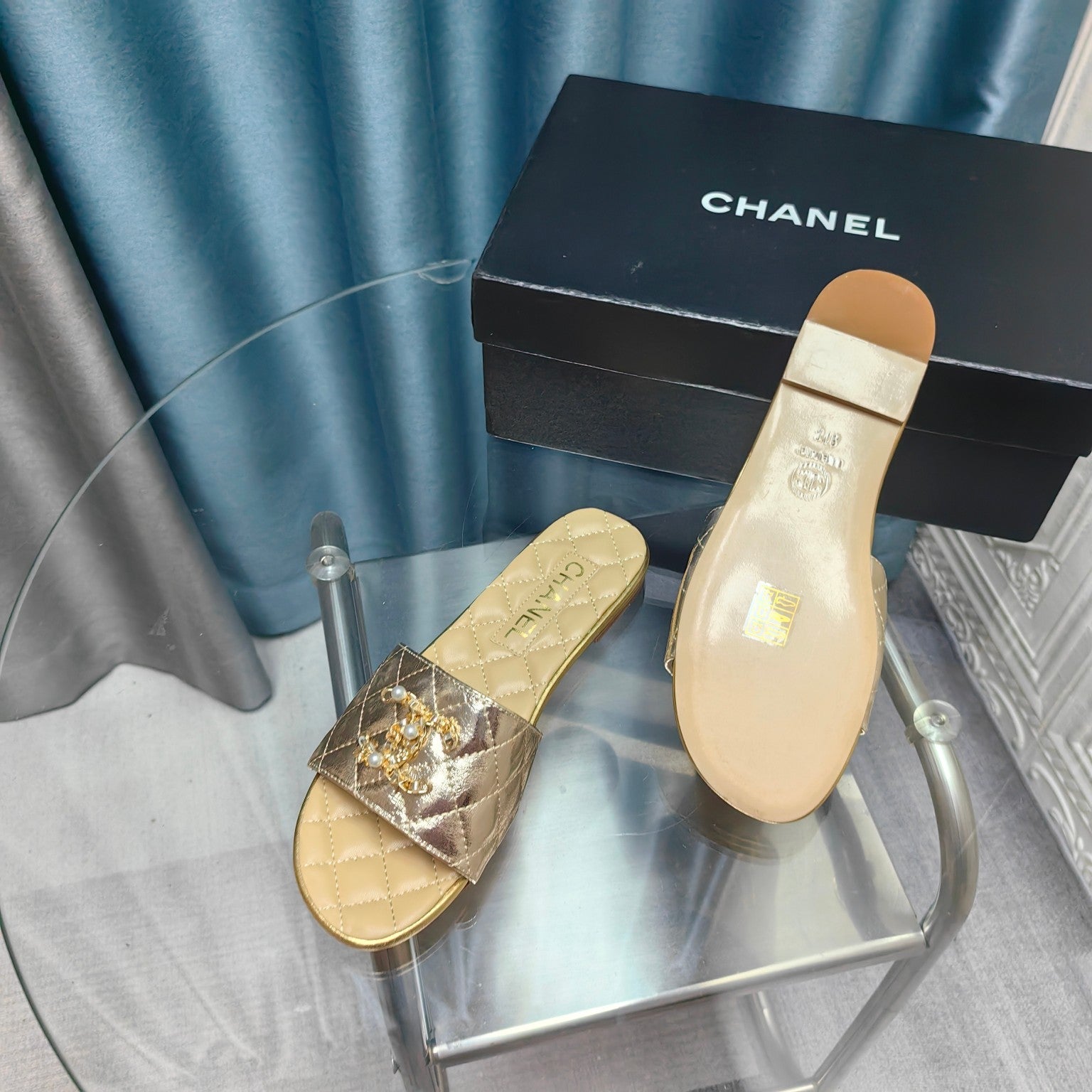 QUILTED SLIPPERS SILVER MIX BEIGE CREAM SHEEPSKIN
