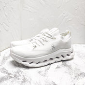 CLOUDTILT SNEAKER IN WHITE RECYCLED POLYESTER