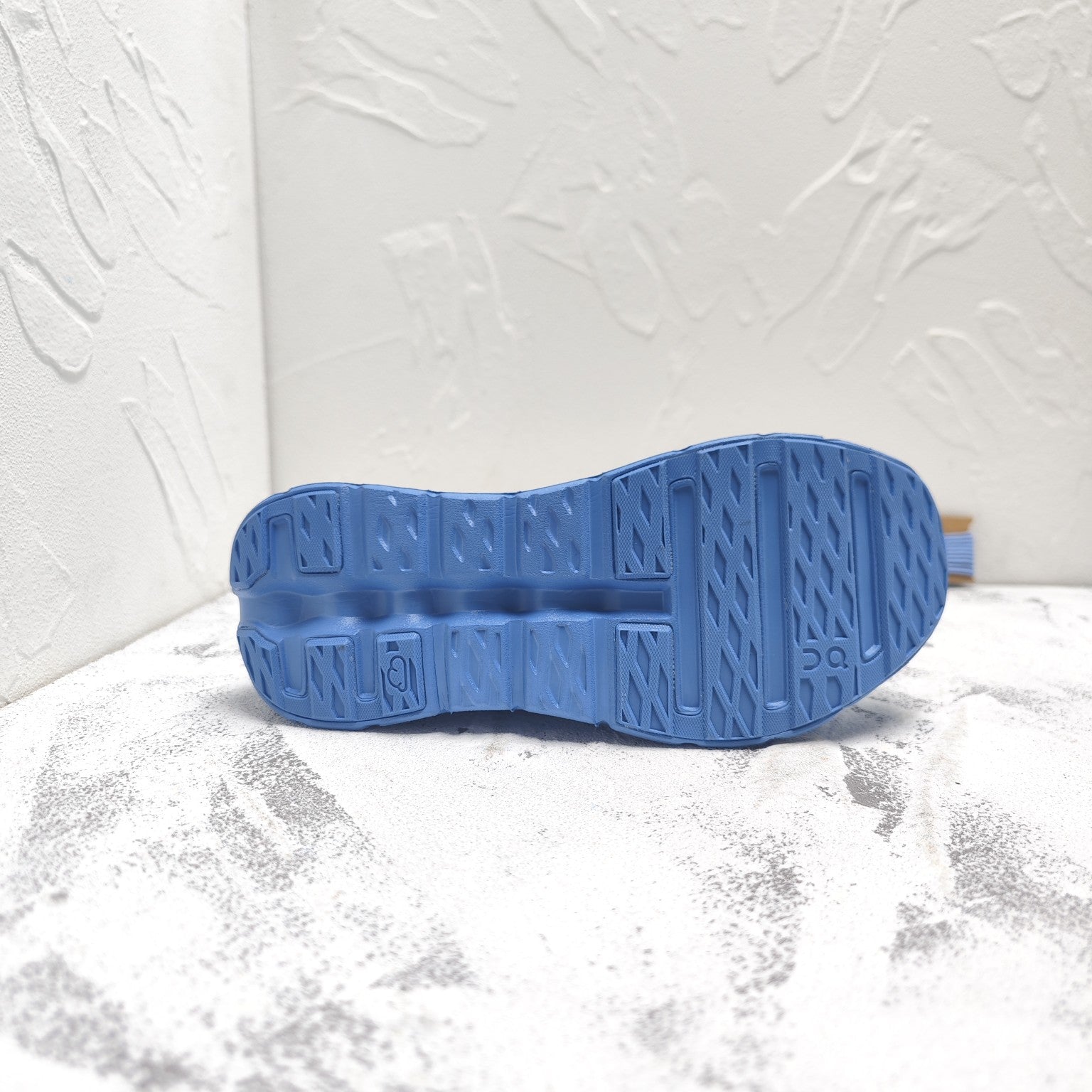 CLOUDTILT SNEAKER IN CORNFLOWER BLUE RECYCLED POLYESTER