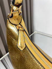 FENDIGRAPHY MEDIUM 29 IN GOLD METALLIC SMOOTH LAMBSKIN GOLD HARDWARE