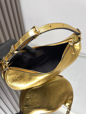 FENDIGRAPHY MEDIUM 29 IN GOLD METALLIC SMOOTH LAMBSKIN GOLD HARDWARE