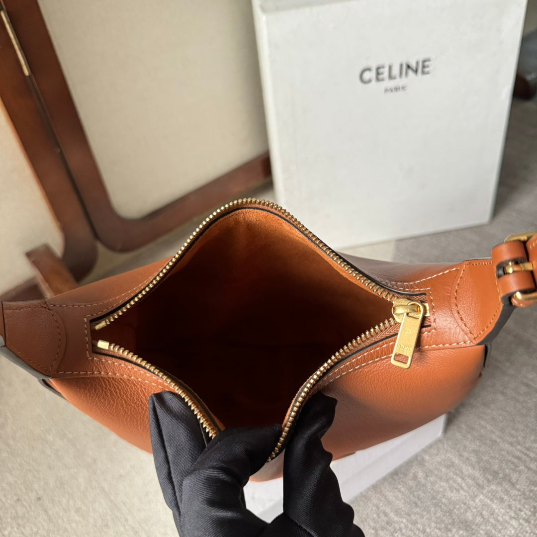 SMALL HELOÏSE BAG CUIR 22 IN GINGER ORANGE CALFSKIN EMBOSSED LOGO