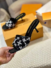 NEO REVIVAL HIGH MULE 55 MM IN BLACK EMBROIDERED FABRIC