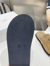 THE ROW 26S KNOT DETAIL MULE LOAFERS IN SAND BEIGE SUEDE