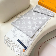 ESSENTIAL SCARF 186 CM IN LIGHT GRAY WOOL 399774