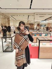 SCARF 220 CM IN COLORFUL SHEEP WOOL AND MULBERRY SILK 408932