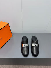 0Z MULE IN BLACK LAMBSKIN
