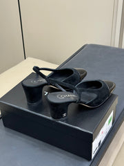 CC SLINGBACK 25S IN BLACK SUEDE AND GLOSSY LEATHER