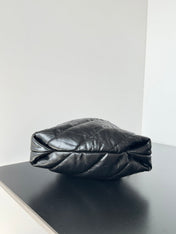 CRUSH TOTE BAG 20 IN BLACK QUILTED CALFSKIN SILVER HARDWARE