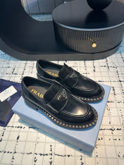 PRA SCHOCOLATE BRUSHED LOAFERS BLACK CALFSKIN