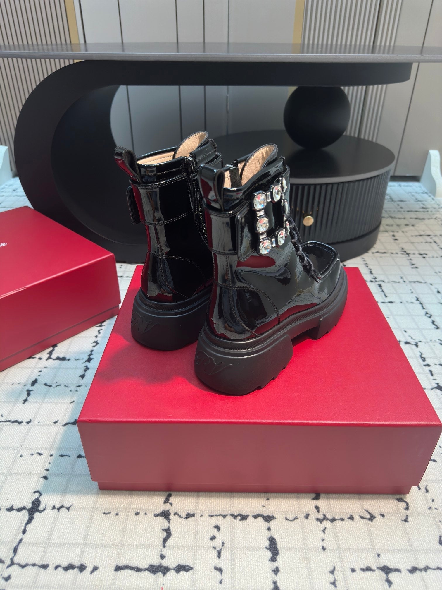 VIV' RANGERS ANKLE BOOTS IN BLACK PATENT LAMBSKIN STRASS BUCKLE