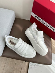 PUFFY LEATHER LOW TOP SNEAKERS IN WHITE LAMBSKIN