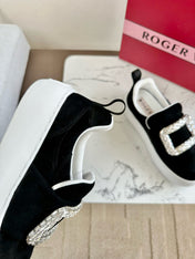 VIV' UP SNEAKERS IN BLACK SUEDE