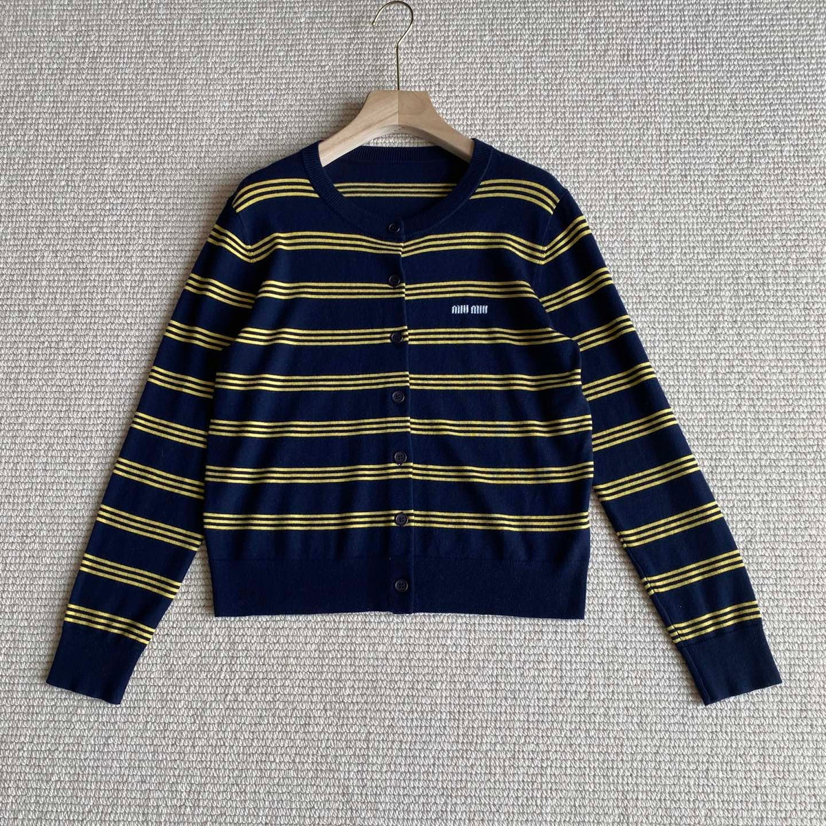 MIUMIU CARDIGAN STYLE 129