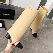 CHANEL 25S HIGH BOOTS 55MM IN CARAMEL BEIGE CALFSKIN AND BLACK CANVAS GOLD HARDWRE