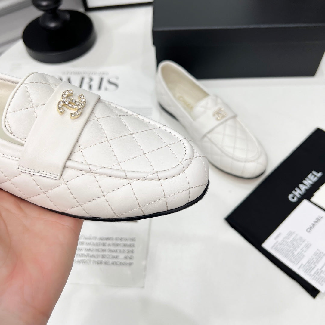 CHANEL 25S LOAFER DANCE SHOES IN WHITE CALFSKIN GOLD HARDWRE