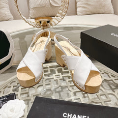 Double CC  Wood Grain Platform Sandals White Sheepskin