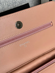 CC WOC ENTRUPY 19 BAG IN LIGHT PINK CALFSKIN