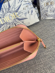 VERTICAL LONG ZIP WALLET 20 IN BABY PINK QUILTED ALLOVER CALFSKIN