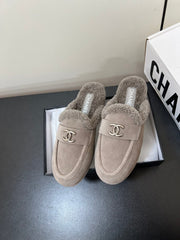 LOAFERS MULE IN DESERT BROWN SUEDE AND FLEECE LINING