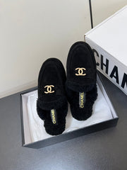 LOAFERS MULE IN BLACK SUEDE AND FLEECE LINING