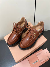LACE-UP LOAFERS WITH THICK SOLE IN RED BROWN SHINY SHEEPSKIN
