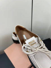 LACE-UP LOAFERS WITH THICK SOLE IN WHITE SHINY SHEEPSKIN