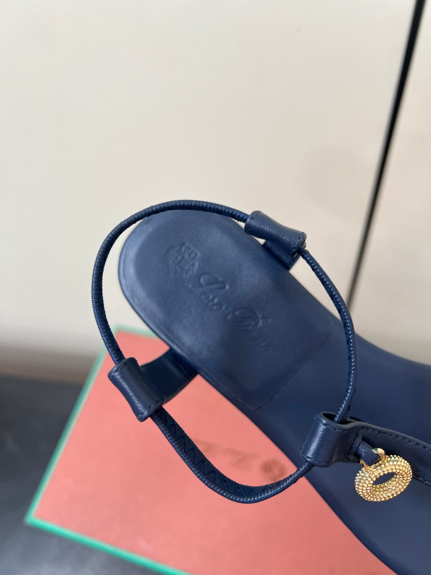 LP MINDIL SANDAL IN COBALT BLUE LAMBSKIN