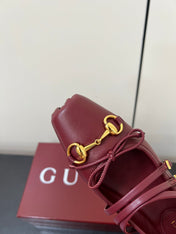 GG MARY JANE 25S IN RED LAMBSKIN WITH GOLD HARDWARE