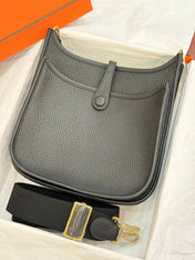 HM 26S EVELYNE BAG 23MM IN BLACK GRAINED CALFSKIN