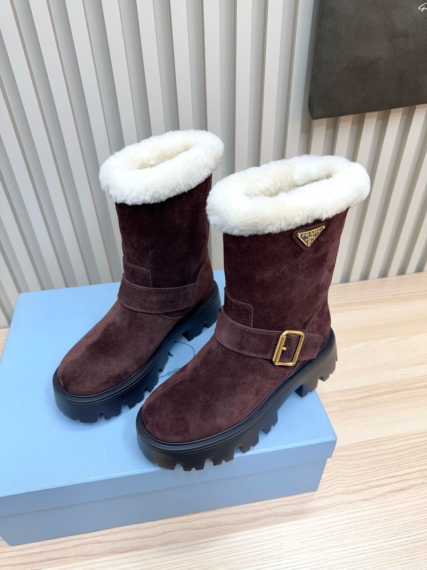 PRADA 25S MARTIN BOOTS IN DARK BURGUNDY BROWN SUEDE FUR-LINED