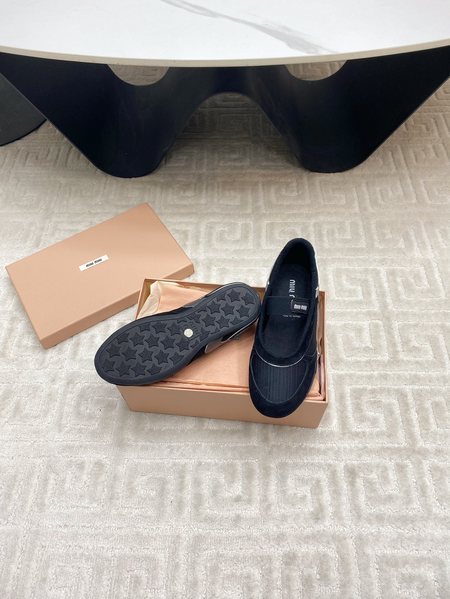 BALLET FLAT SHOES IN BLACK MESH AND SUEDE