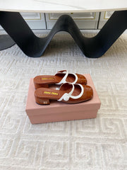 MARY JANE MULE PUMPS IN RED BROWN GLOSSY SHEEPSKIN