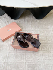 THONG SANDALS IN ESPRESSO LAMBSKIN WITH SILVER BUCKLE