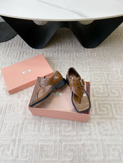 THONG SANDALS IN RUSSET BROWN SHINY LAMBSKIN WITH SILVER BUCKLE