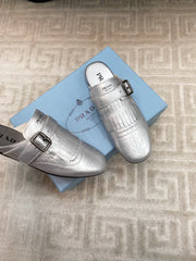 TASSEL MULES IN SILVER METALLIC LAMBSKIN