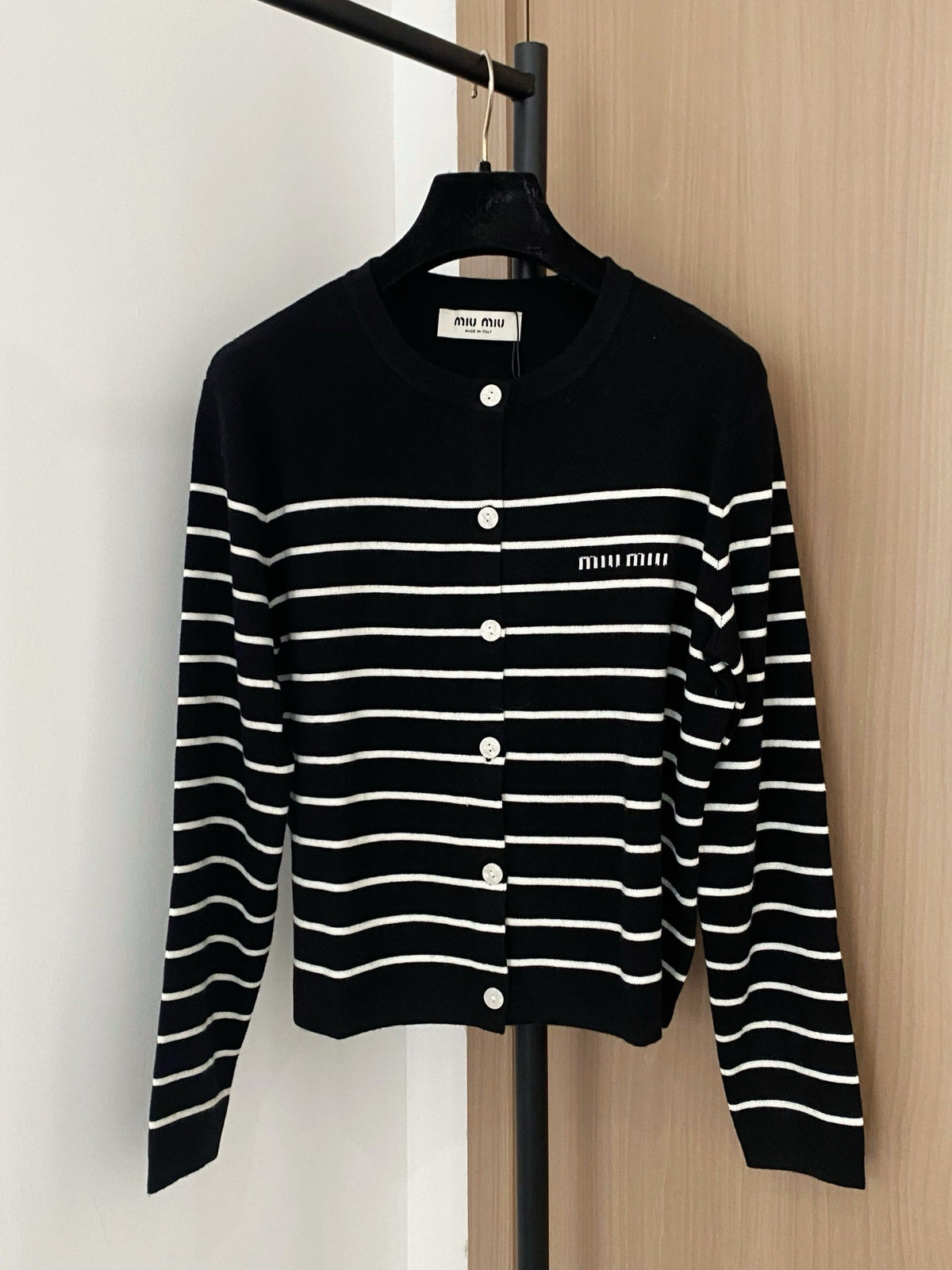 MIUMIU CARDIGAN STYLE 154