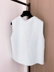 CHANEL 25S SLEEVELESS VEST 367