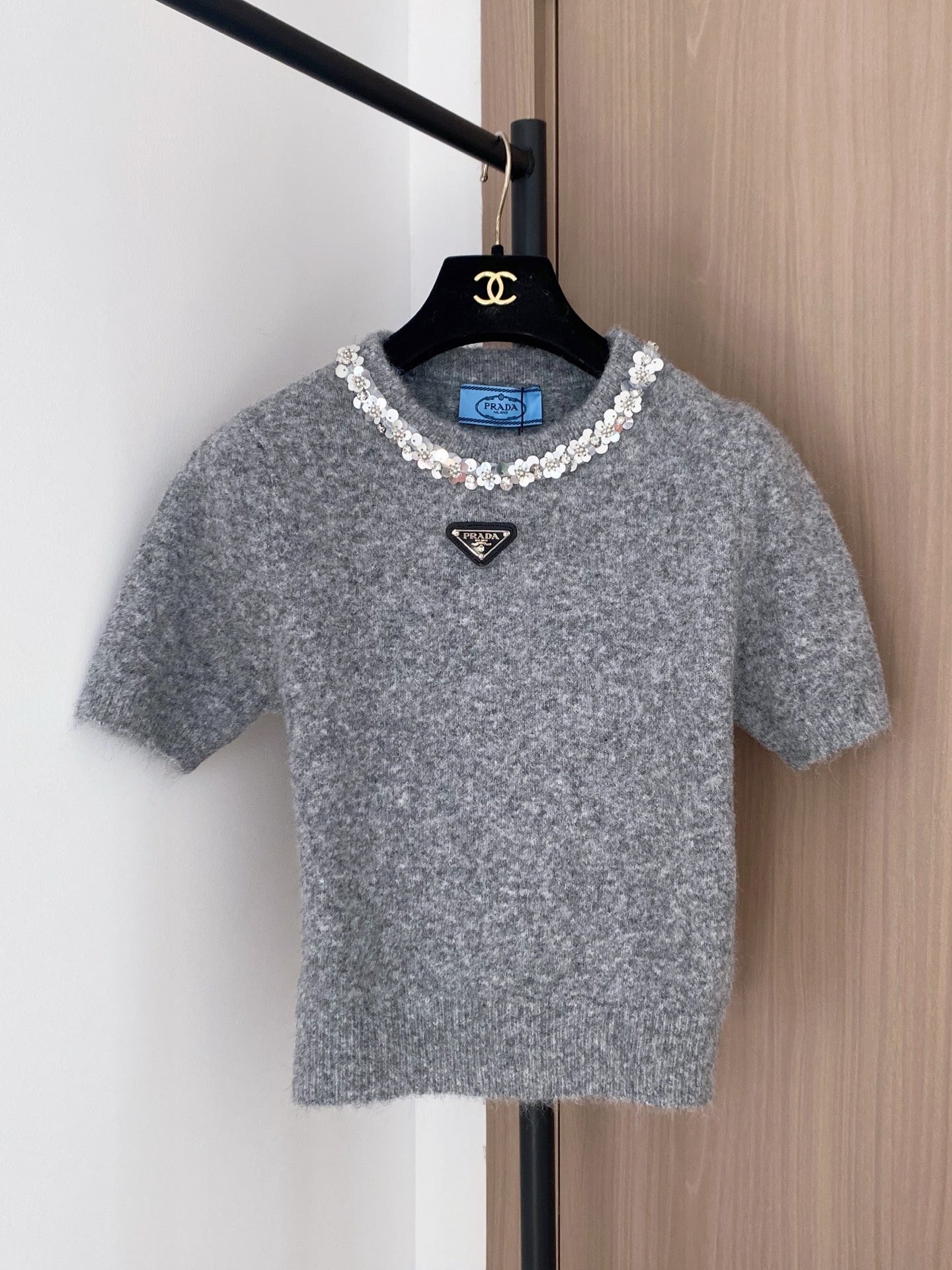 PRADA 25S SHORT-SLEEVE KNIT TOP 394