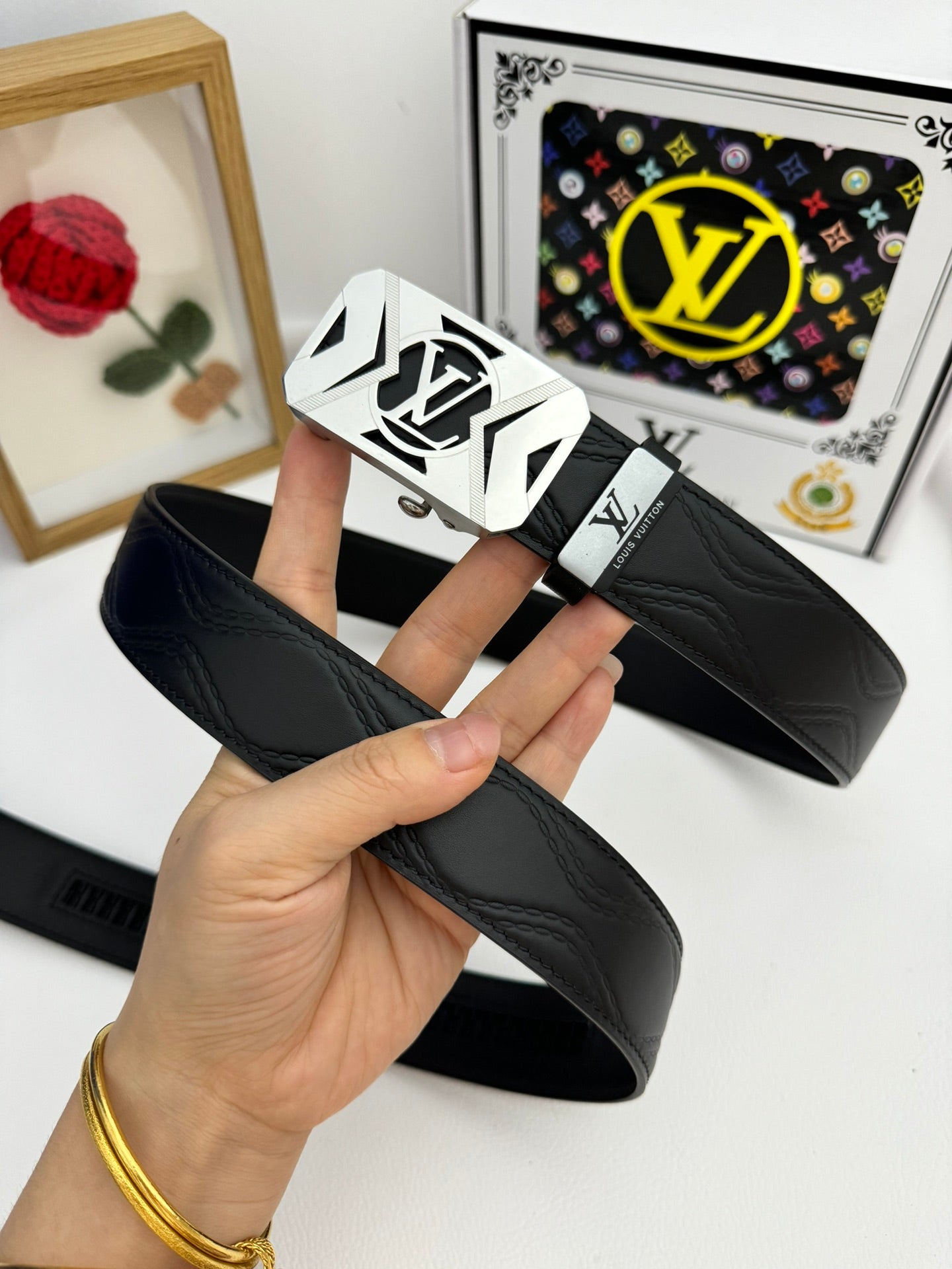 LV 25S BELT 35 MM IN BLACK CALFSKIN 593218