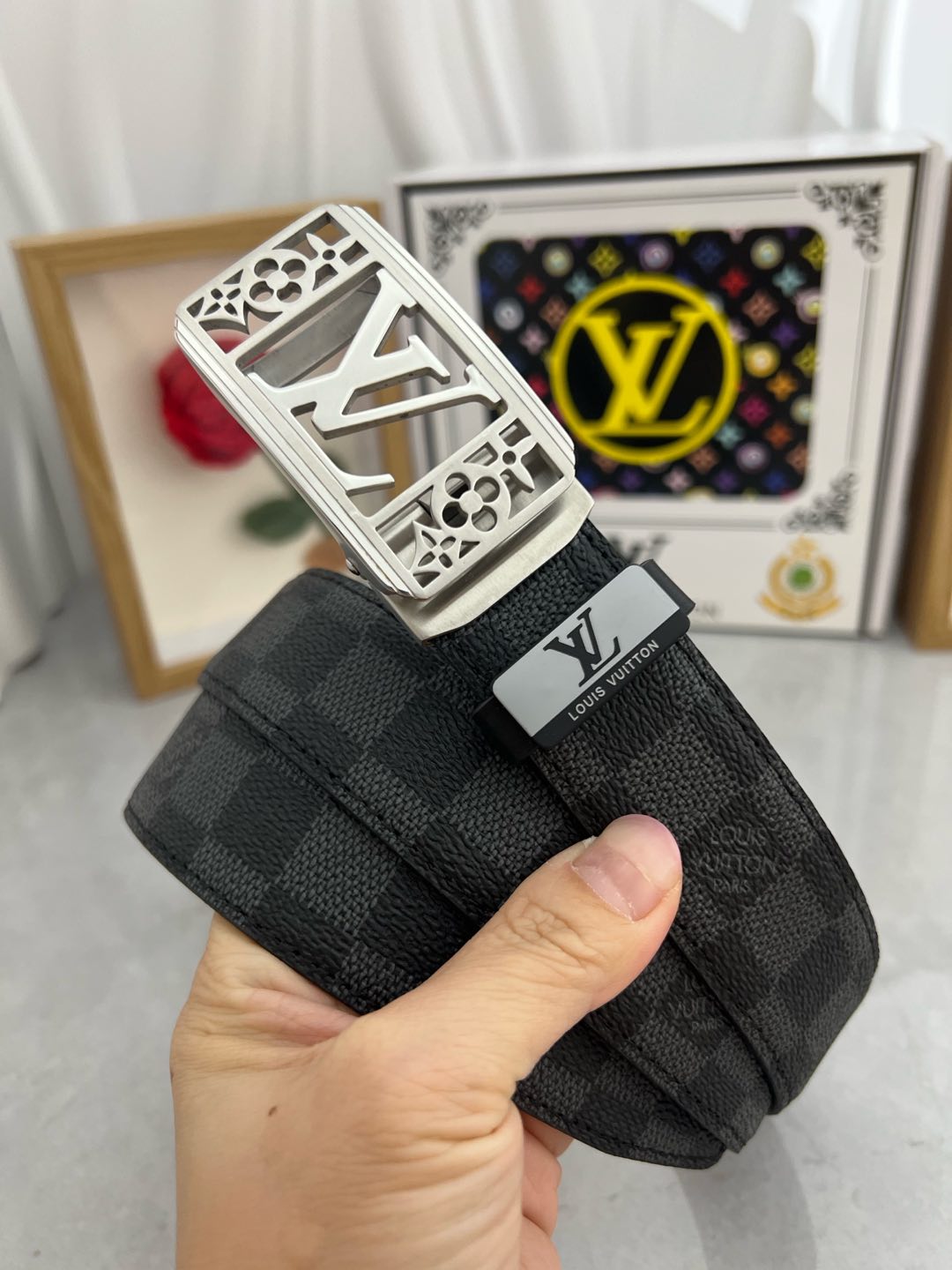 LV 25S BELT 35 MM IN BLACK MIX GREY CALFSKIN 593275