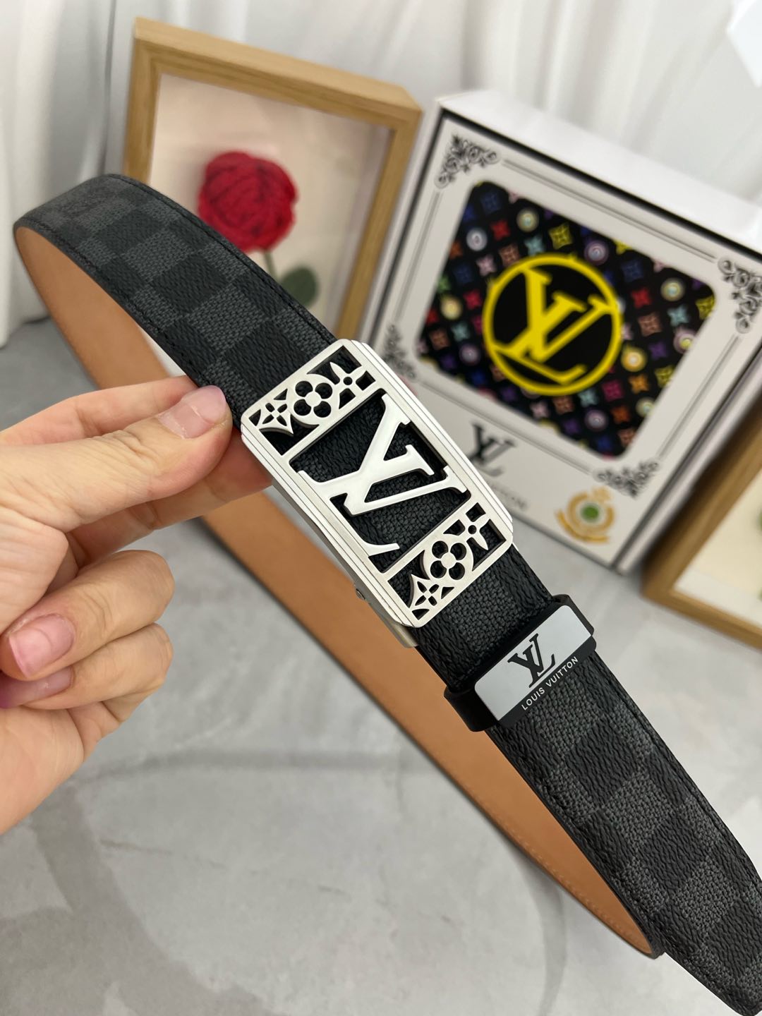 LV 25S BELT 35 MM IN BLACK MIX GREY CALFSKIN 593275