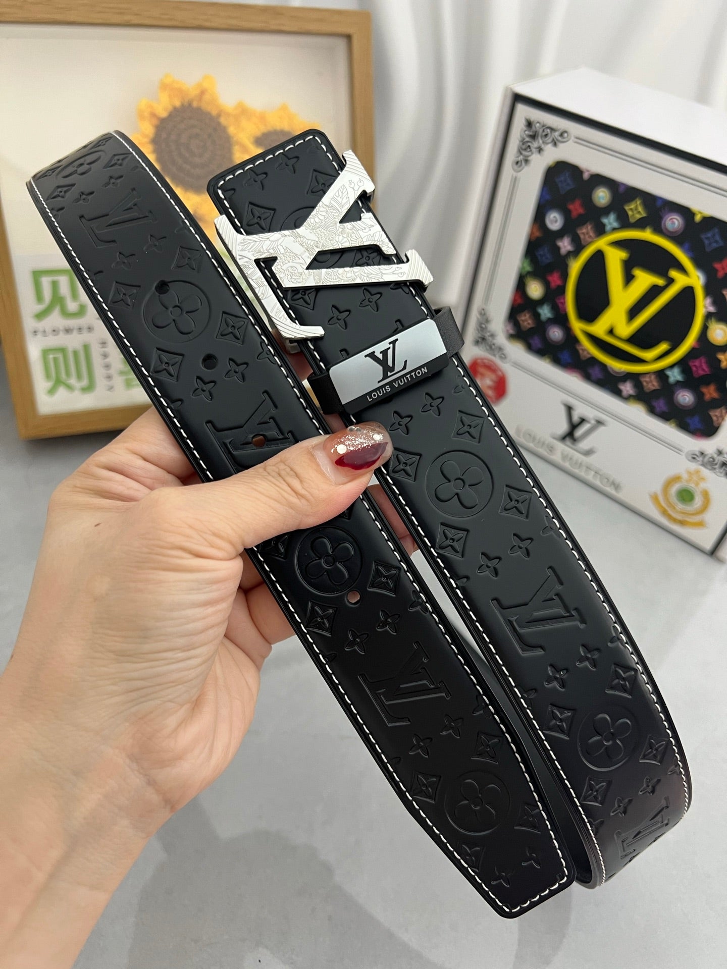 LV 25S BELT 38 MM IN BLACK CALFSKIN STAMP LOGO 593292