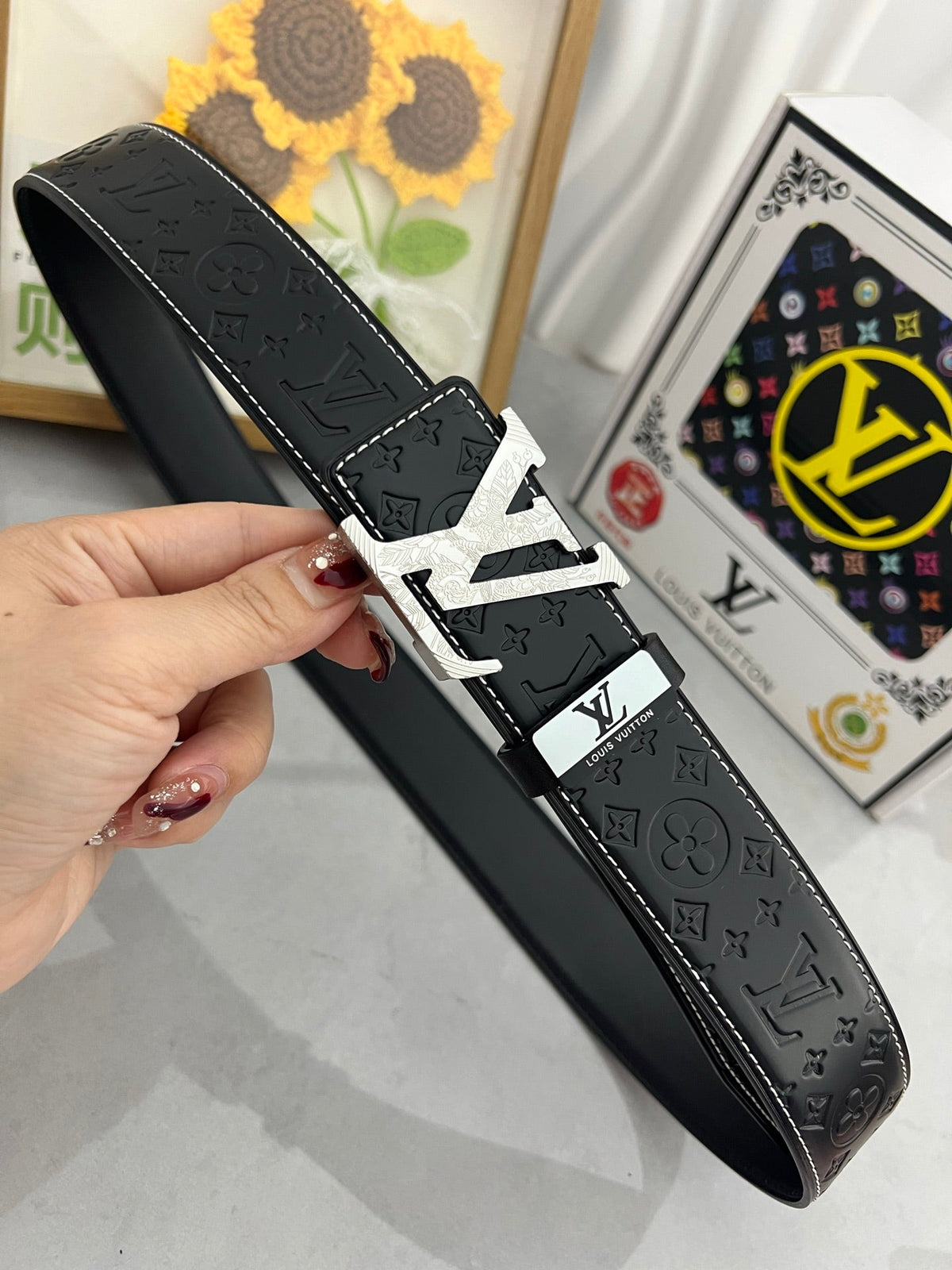 LV 25S BELT 38 MM IN BLACK CALFSKIN STAMP LOGO 593292